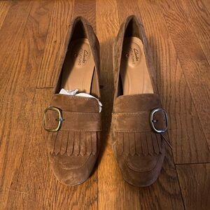 Clarks Women's Tan Suede Loafers with Buckle